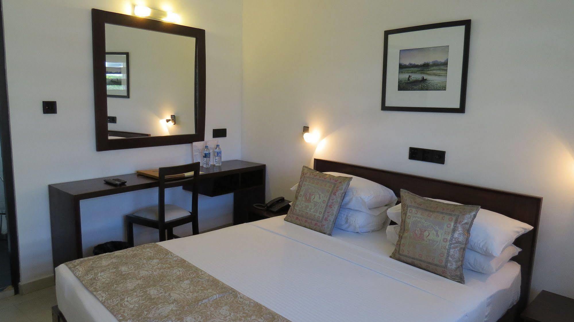 Bed and Breakfast Chapelton House à Colombo Extérieur photo